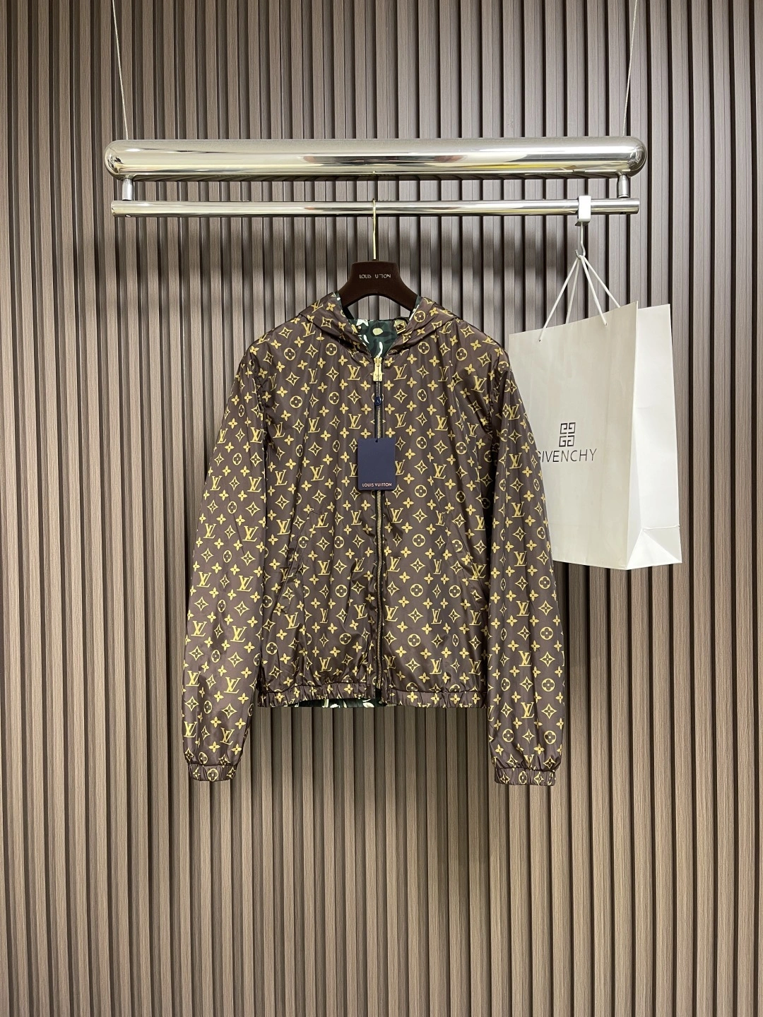 & wg.luxury- 8V reversible oversize item:E-F026H1934